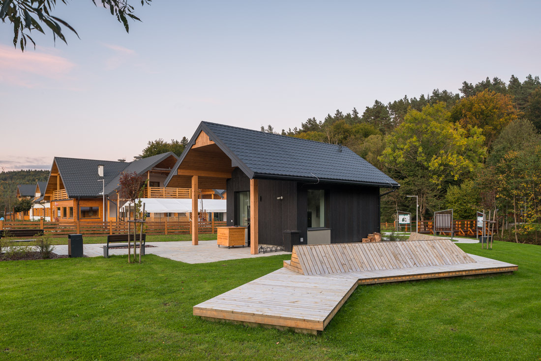 Ekopark Radocyna, budynek informacyjny, fot. www.pan-foto.pl